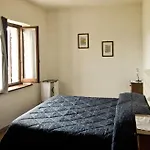 Borgo San Valentino Apart-hotel 4*
