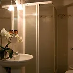 Borgo San Valentino Apart-hotel 4*