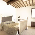 Borgo San Valentino Apart-hotel 4*