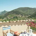Borgo San Valentino Apart-hotel Arrone