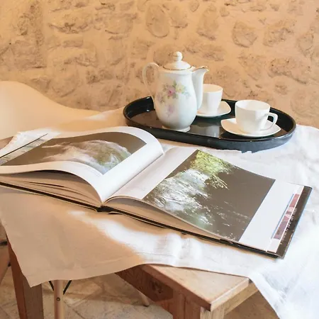 Aparthotel Borgo San Valentino