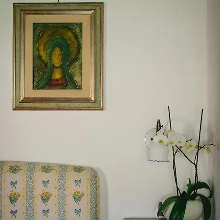 Borgo San Valentino 4* Arrone