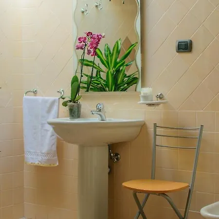 Borgo San Valentino Aparthotel