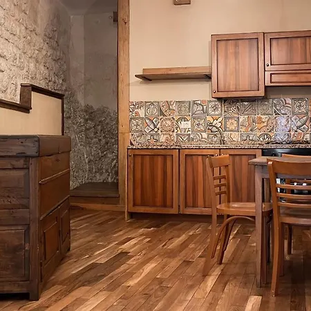 Borgo San Valentino Arrone