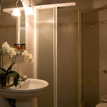 Borgo San Valentino Aparthotel 4*