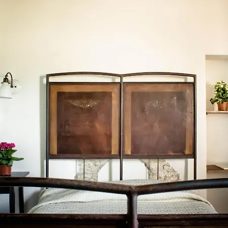 Borgo San Valentino 4* Arrone