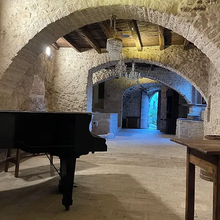 Aparthotel Borgo San Valentino