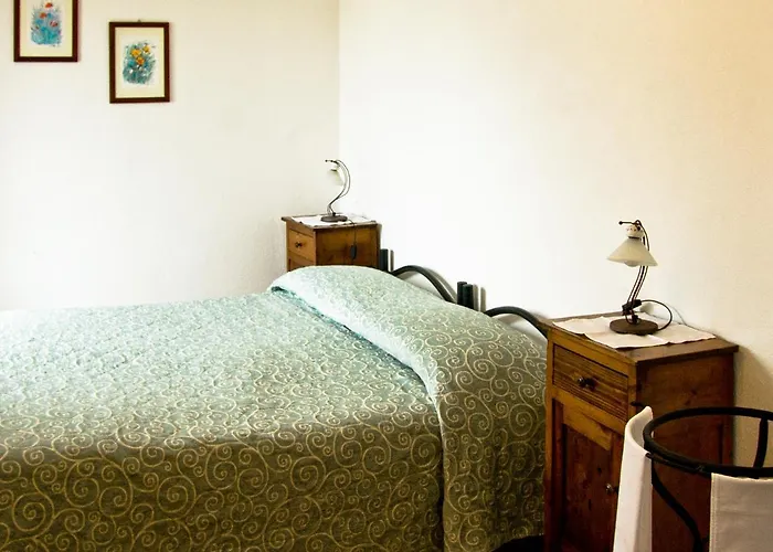 Apartahotel Borgo San Valentino Arrone