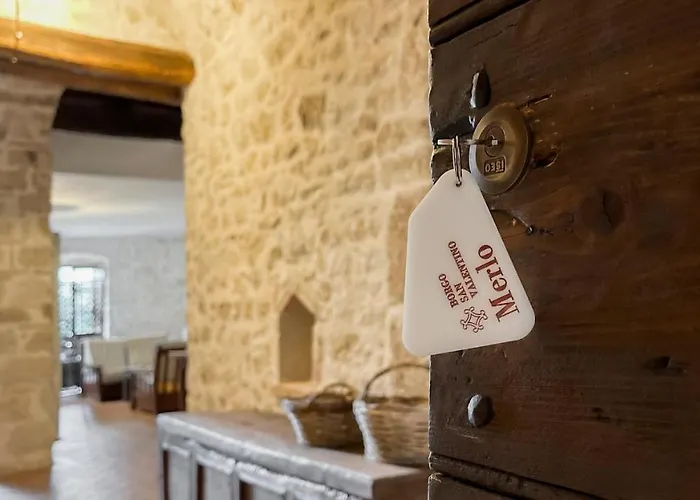 Borgo San Valentino Lägenhetshotell