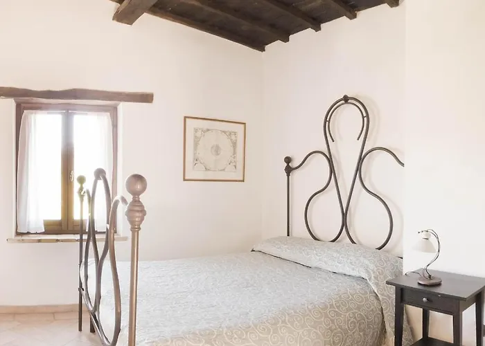 Borgo San Valentino شقة فندقية