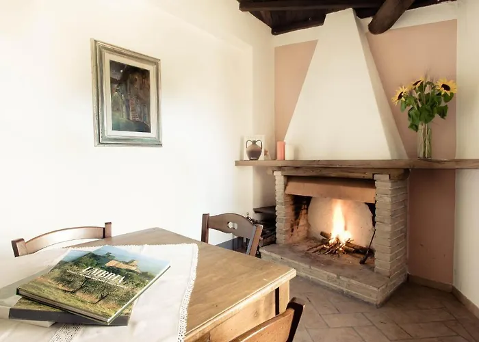 Borgo San Valentino شقة فندقية 4*