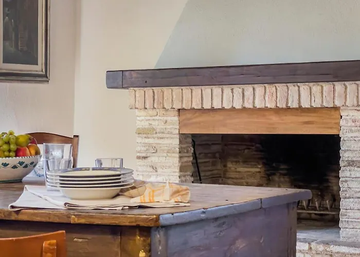 Borgo San Valentino Apartahotel Arrone