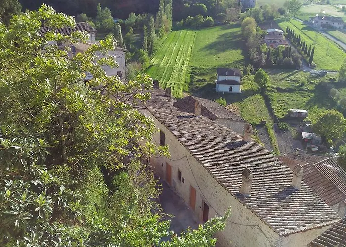 Borgo San Valentino 4*