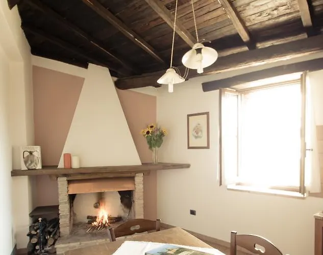 Borgo San Valentino Apartahotel 4*